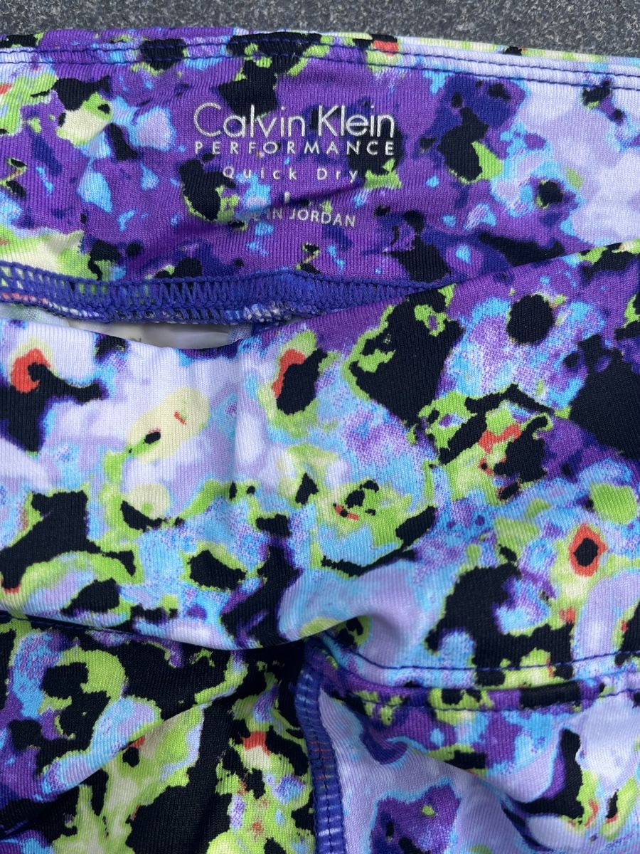Calvin Klein Leggings: Leggings Calvin Klein – Gebraucht aus Lutry von meg_pk9l 2