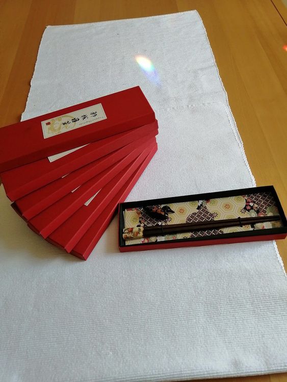 Kenpal Wiederverwendbare Holz-Essstäbchen Im Geschenk-Set – 2er Pack Mit Ablage, Spülmaschinenfest Für Sushi & Mehr