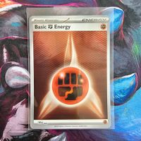 Pokemon Fighting Energy Holo SVE EN 022