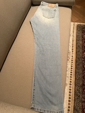 🛵. New TRUSSARDI 5 pockets jeans