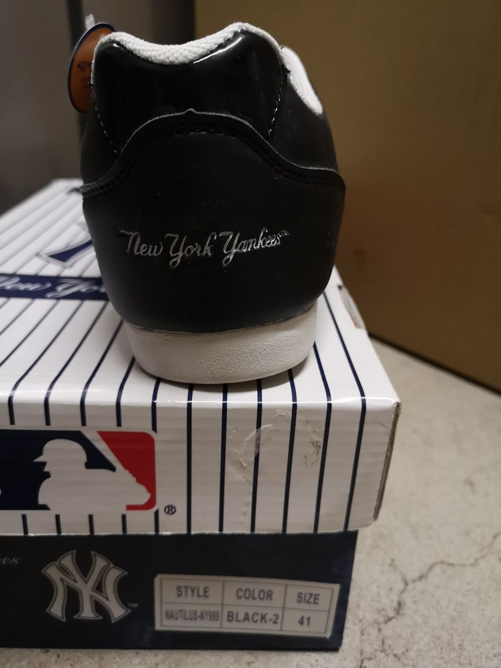 Scarpe da uomo: New York Yankees Schuhe NEU! – Nuovo e nell'imballaggio originale da Full-Reuenthal venduto da BroccoliAG 3