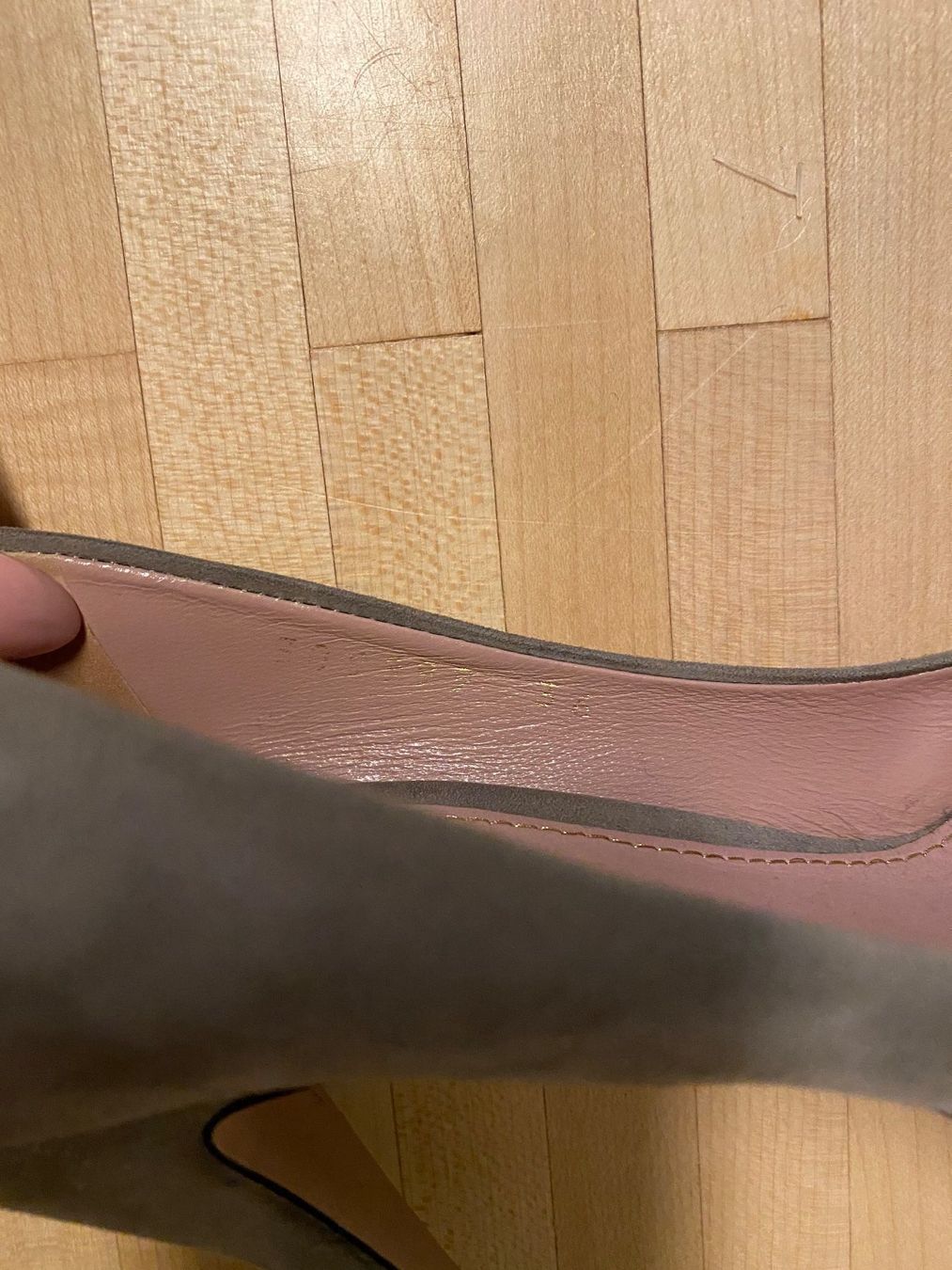 Gucci Scarpe da donna: Gucci escarpins daim gris – Usato da Thalwil venduto da 0041angel 5