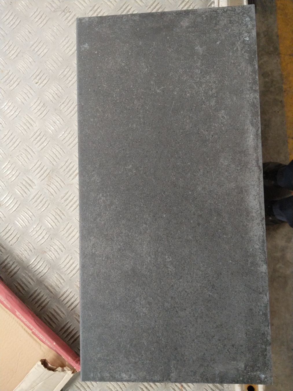 Rivestimenti per pavimenti: Bodenplatten feinsteinzeug – Nuovo (secondo la descrizione) da Breitenbach venduto da mse_52th 1