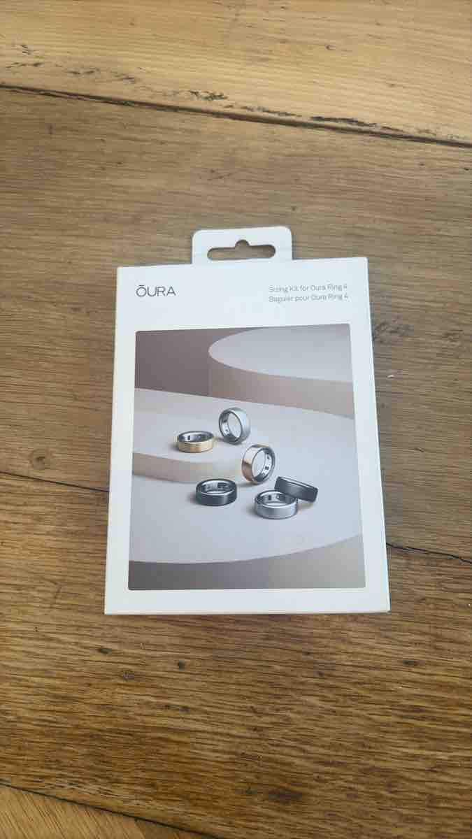 Oura Anelli: Oura Ring 4 Sizing Kit zur Grössenbestimmung – Usato da Zürich venduto da DealQueen2000