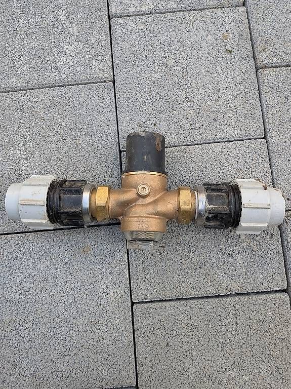 Armaturen: Druckreduzierventil DN32 – Gebraucht aus Köniz von sma21