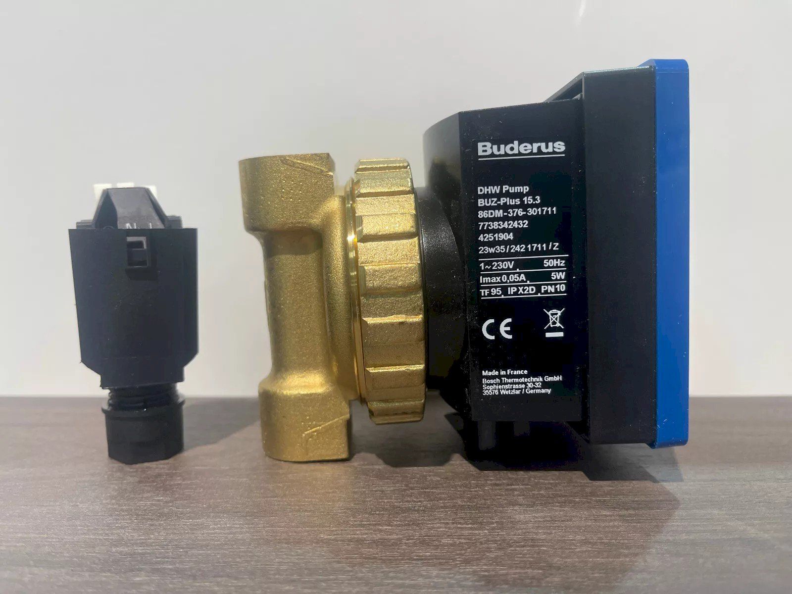 Pompe a diesel & di travaso: Buderus Zirkulationspumpe BUZ Plus 15.3 – Nuovo e nell'imballaggio originale da Bottighofen venduto da zaap 1