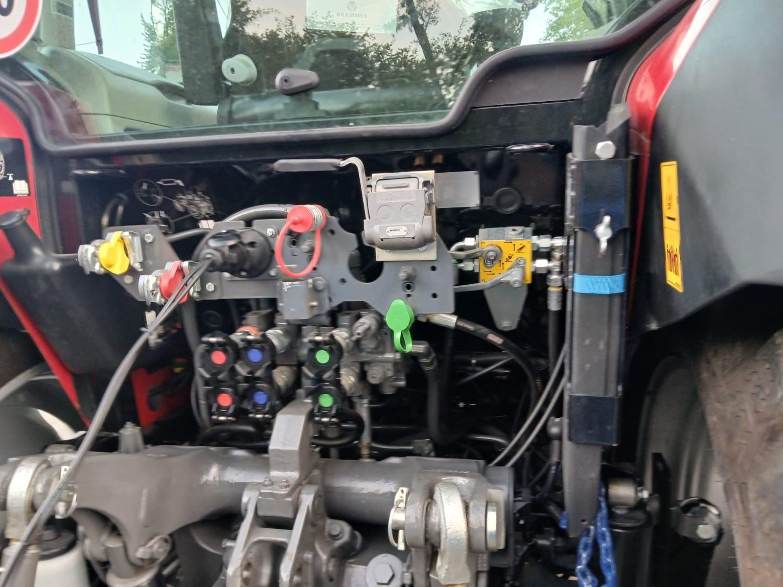 Massey Ferguson Traktoren: Traktor mit Grubber – Gebraucht aus Hagenwil von Wclaas 8
