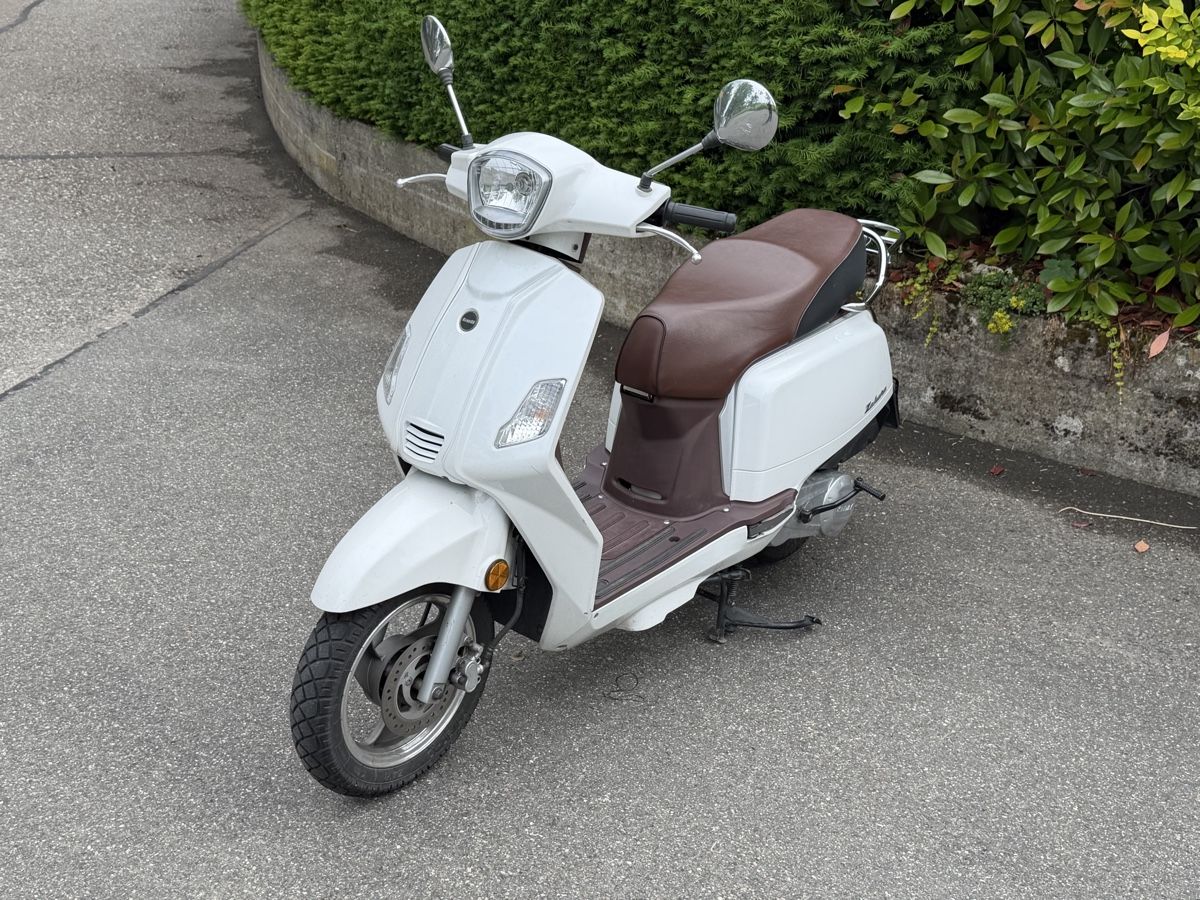 Tell Strada: TELL Zahara 125 2014jg – Difettoso da Zullwil venduto da Autocentersalii