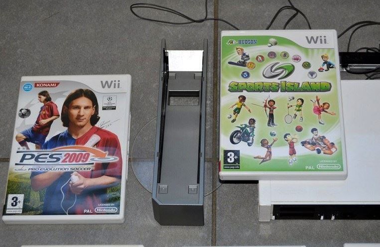 Nintendo Console: Nintendo Wii – Usato da Collonges venduto da arashee 2