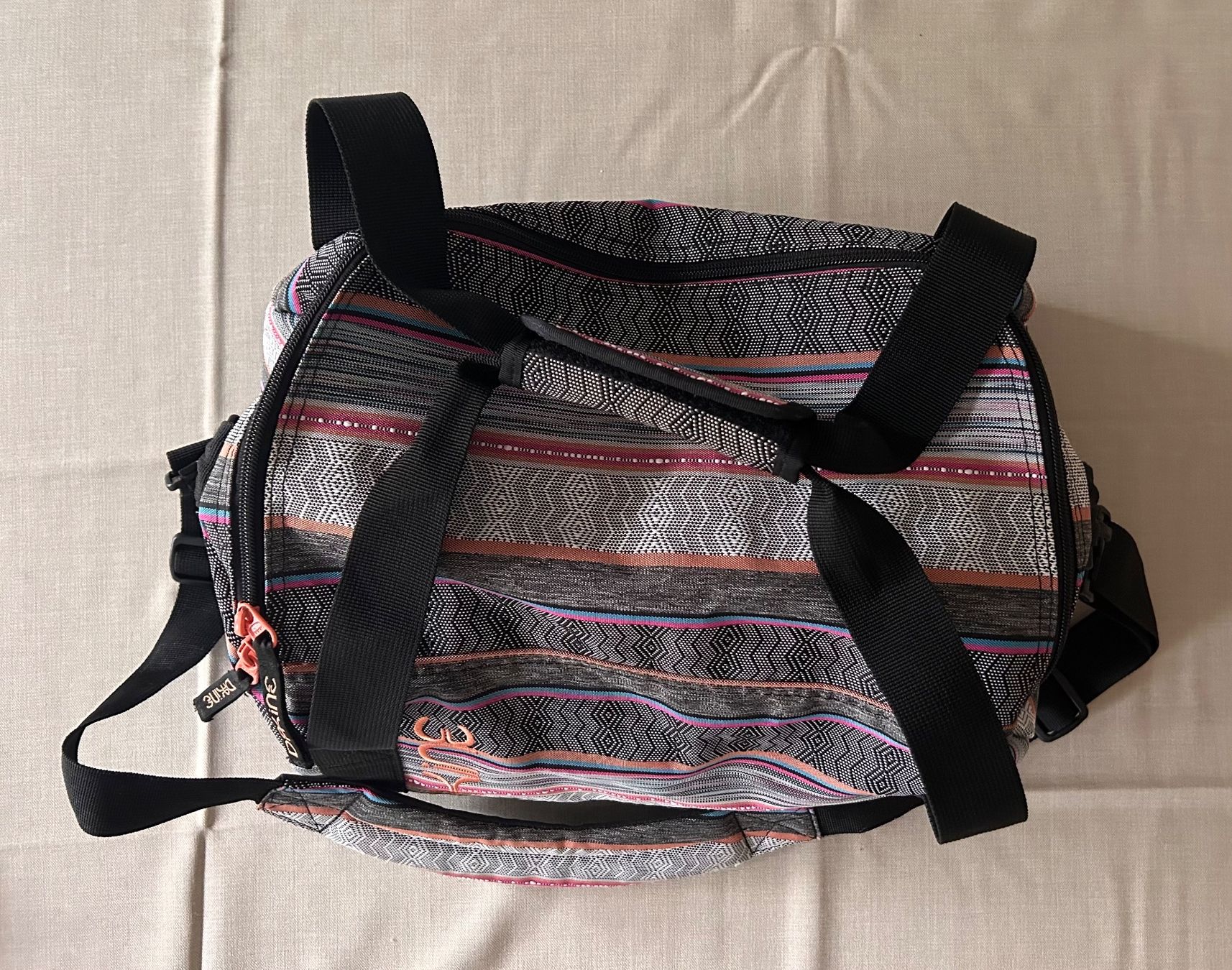 Dakine Taschen für Damen: DAKINE Reisetasche – Gebraucht aus Dättwil AG von fio_d76l 1