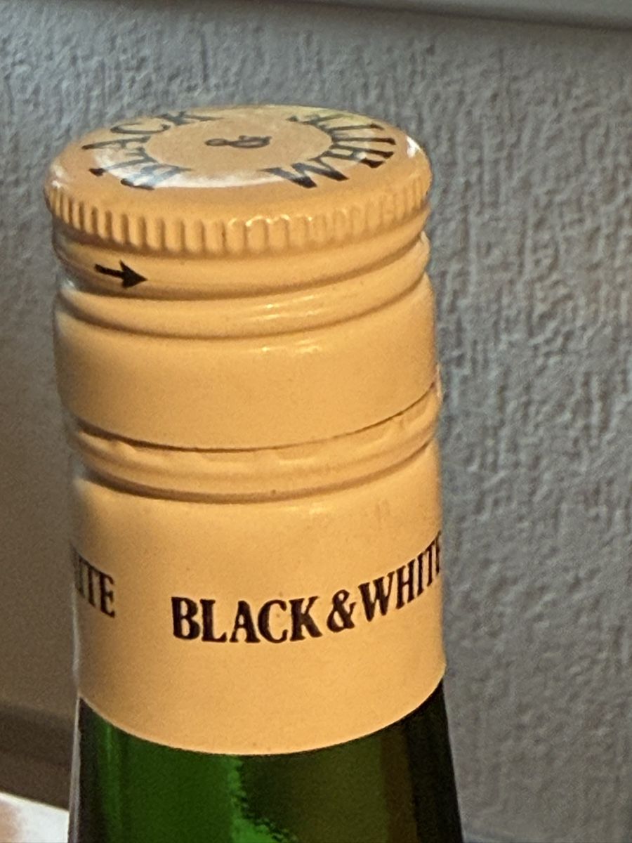 Spiritueux: Blach & White Whisky – Neuf (Voir description) à Illnau par mei_8cyp 2