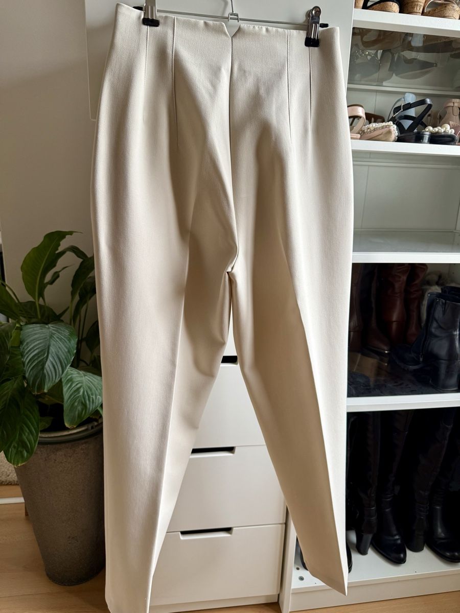 Zara Hosen: Zara beige trousers - size S – Neu (gemäss Beschreibung) aus Fischbach-Göslikon von Vera2109 1