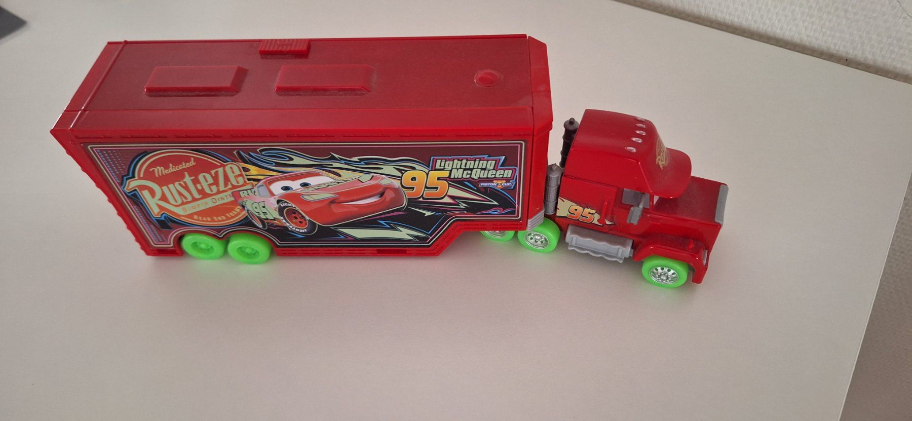 Disney Giocattoli: McQueen-Truck – Usato da Gossau SG venduto da mak_28vv 1
