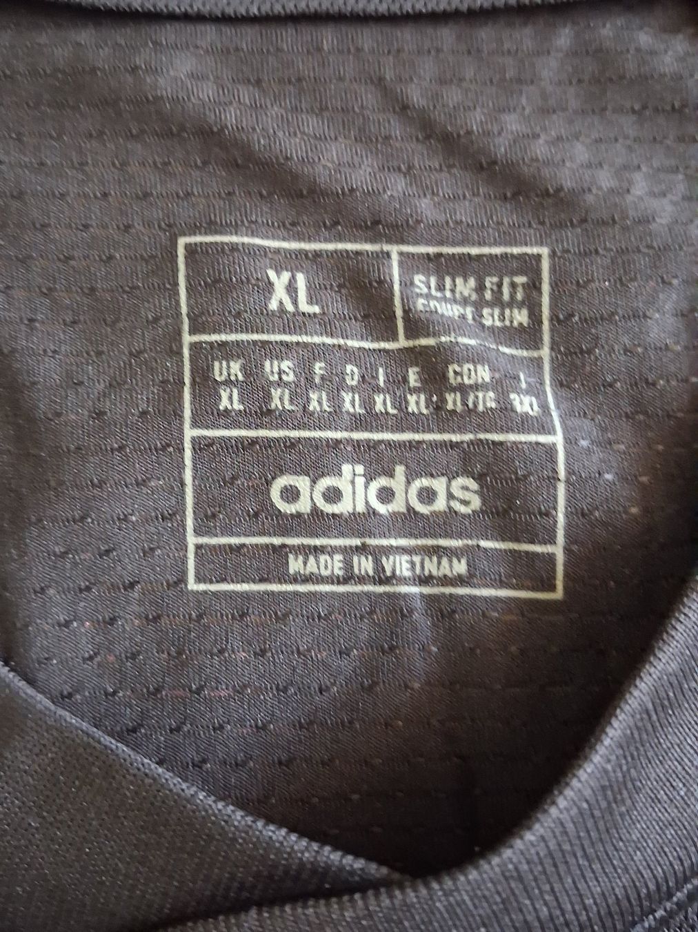 Adidas Leibchen & Hosen: Messi #10 Inter Miami Away "La Noche" Adidas – Gebraucht aus Kloten von Frigo_1 2