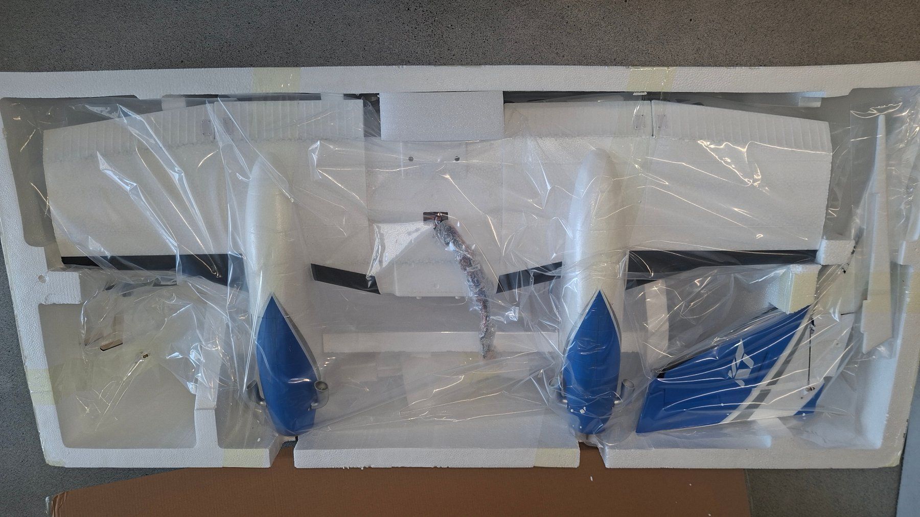Modellismo RC: Avios King Twin 1700 PNF – Nuovo e nell'imballaggio originale da Igis venduto da RC_Shop_Kessler 1