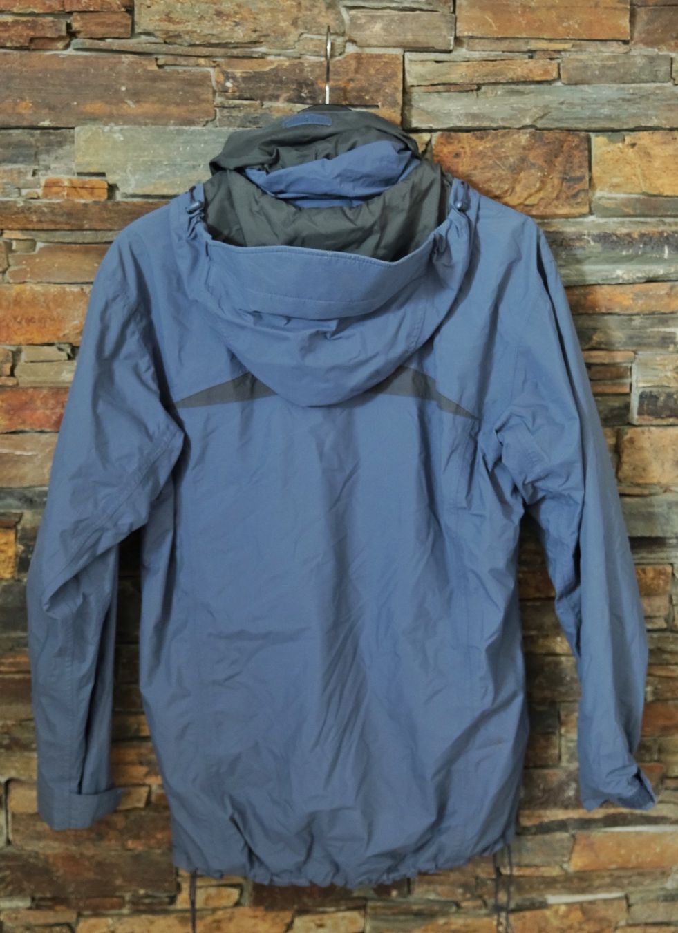Mammut Giacche: Regenjacke MAMMUT Gr. S Damen – Usato da Wohlen AG venduto da Exitburn 1