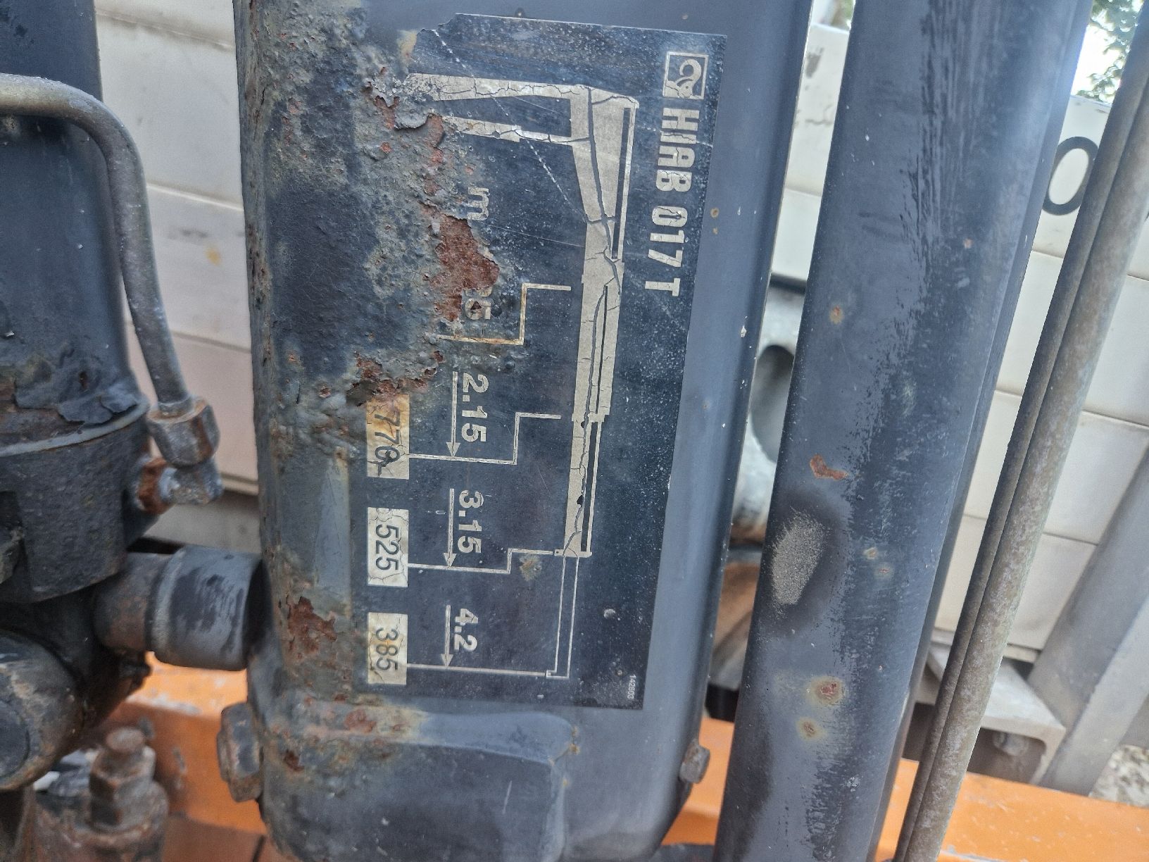 HIAB Gru: Kran HIAB 017T – Usato da Sumiswald venduto da ForstCounty 1