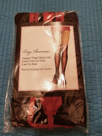 Leg Avenue Opaque Thigh Highs mit Schnürung neu Strapse