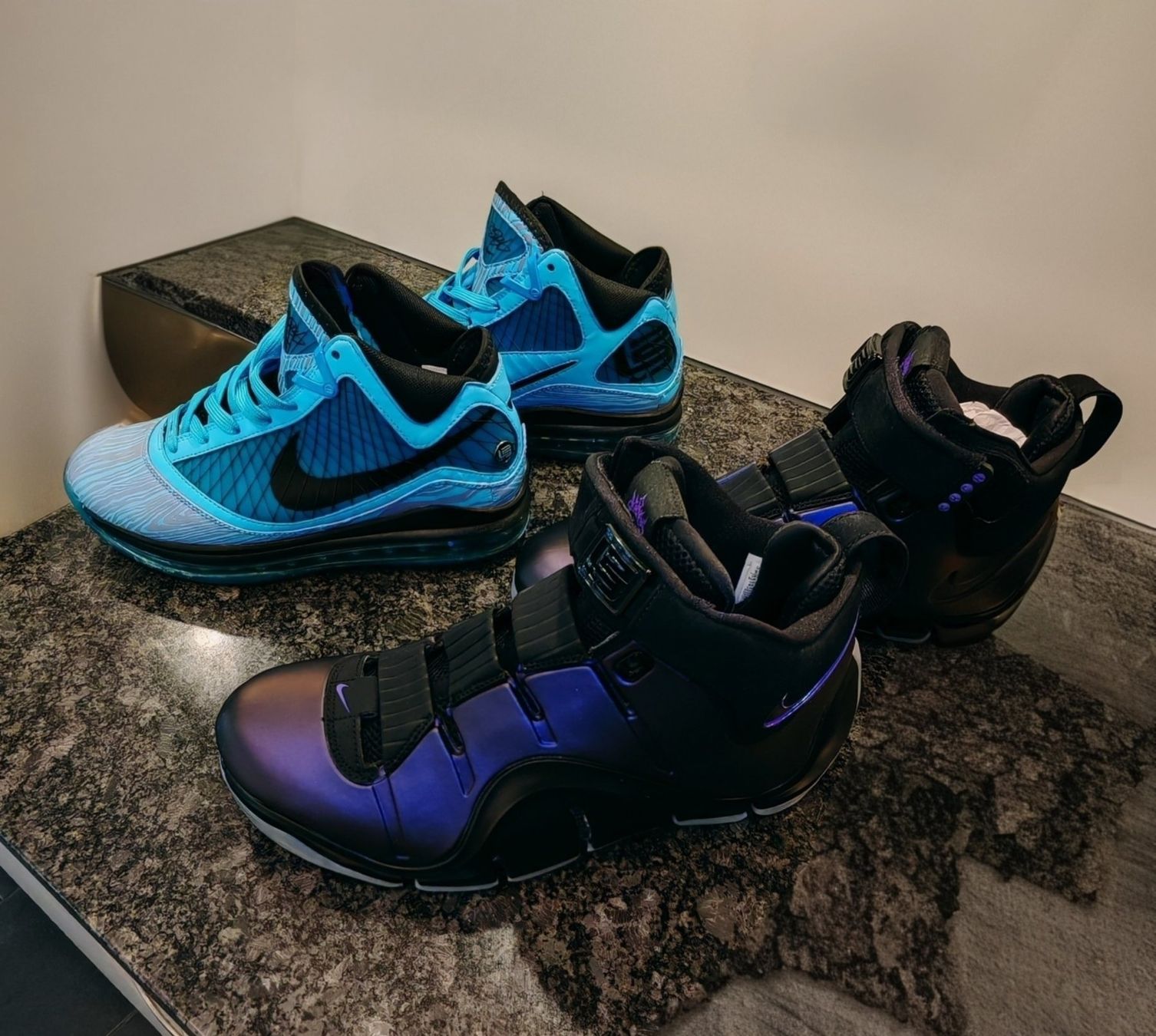 Nike Chaussures hommes: Nike LeBron 4 und LeBron 7 – D'occasion à Cham par jes_vy9d 3