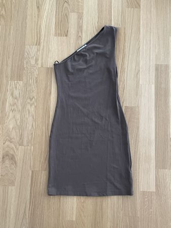 Weekday One-Shoulder Kleid Gr. 36 – Braun / Bodycon Mini