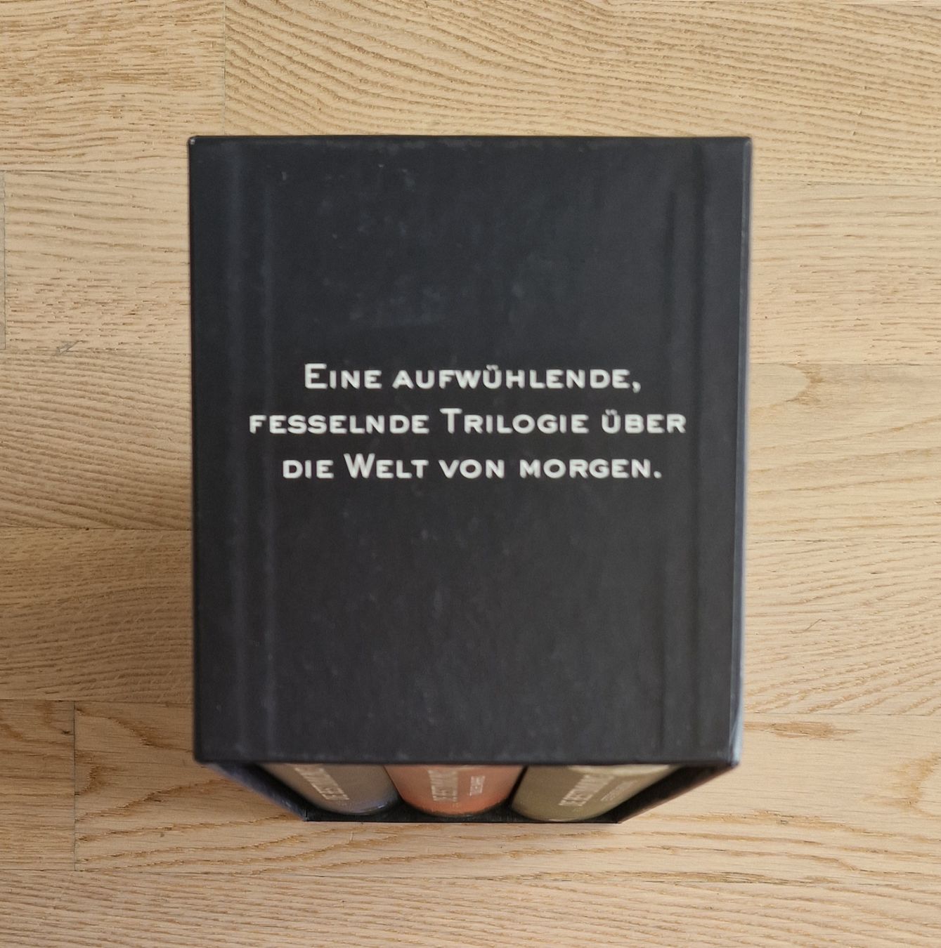 Libri: Die Bestimmung: Bände 1 - 3 im Schuber - Veronica Roth – Usato da Birsfelden venduto da Dealgoenner24 3