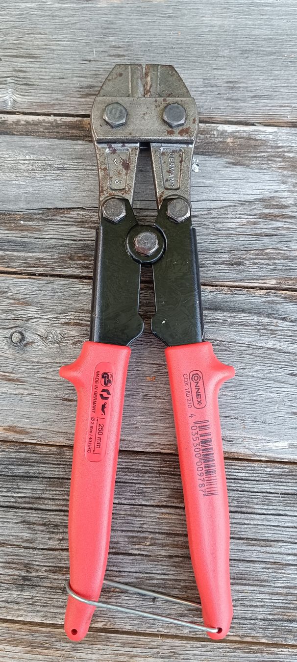 Tutti gli attrezzi: Connex Bolzenschneider 250mm – Usato da Arbon venduto da Gatto81 1