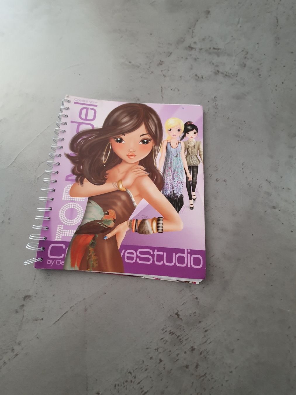 Kits de loisir créatif: Top Model Kreativ-Bücher, 3 Stück – D'occasion à Steinach par Xamax18 6