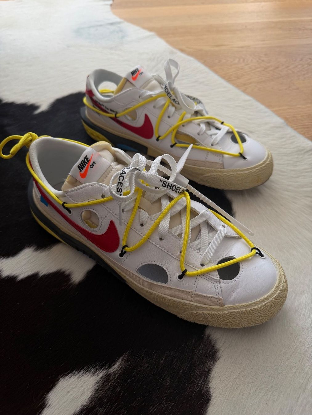 Nike Scarpe da uomo: Nike Blazer Low × Off-White – Usato da Amriswil venduto da nev_p6tk
