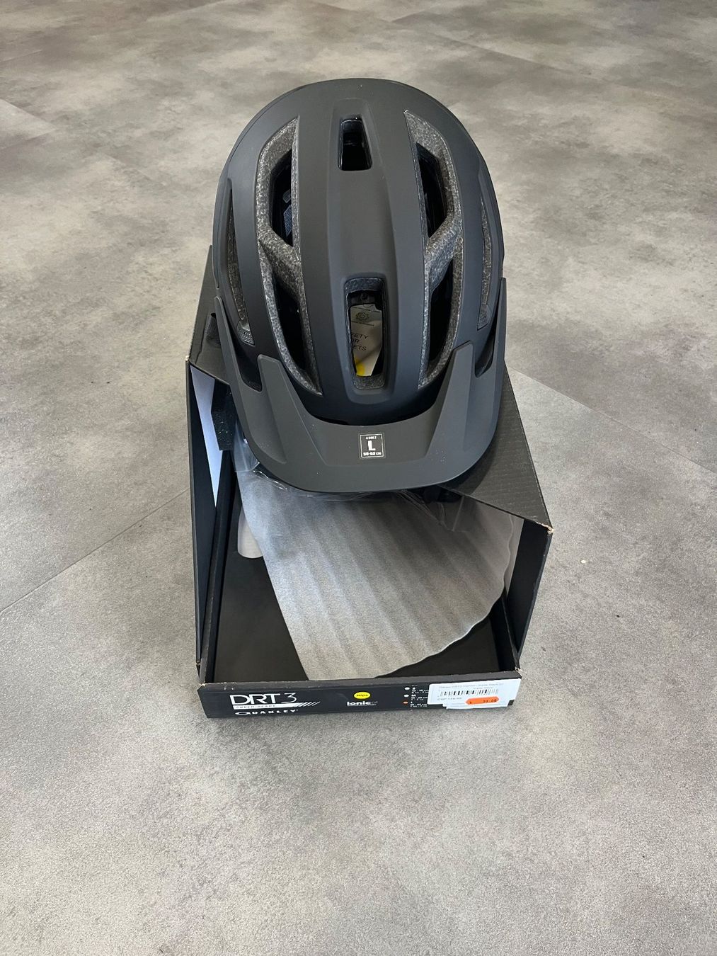 Oakley Caschi: Oakley DRT3 Mips Helm NEU Gr. L – Nuovo e nell'imballaggio originale da Hochdorf venduto da TreeLeeHochdorf 1