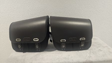 Triumph Satteltaschen Leder für Motorrad top zustand!