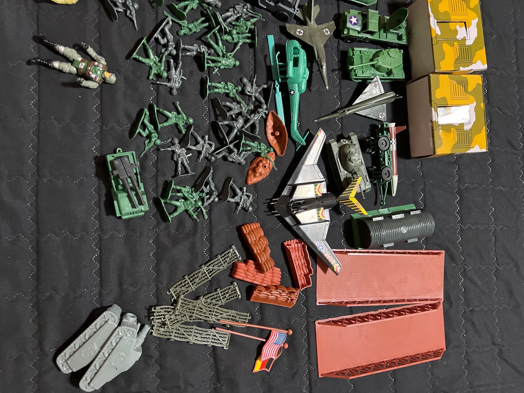 Spielzeuge: Spielzeugsoldaten Set – Gebraucht aus Basel von Winniepuuh 2