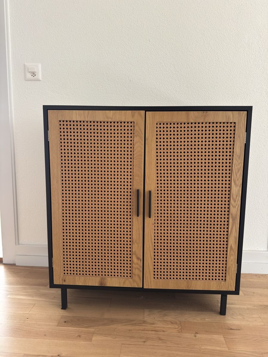 Commodes: Kommode mit Rattan – D'occasion à Zürich par dforn