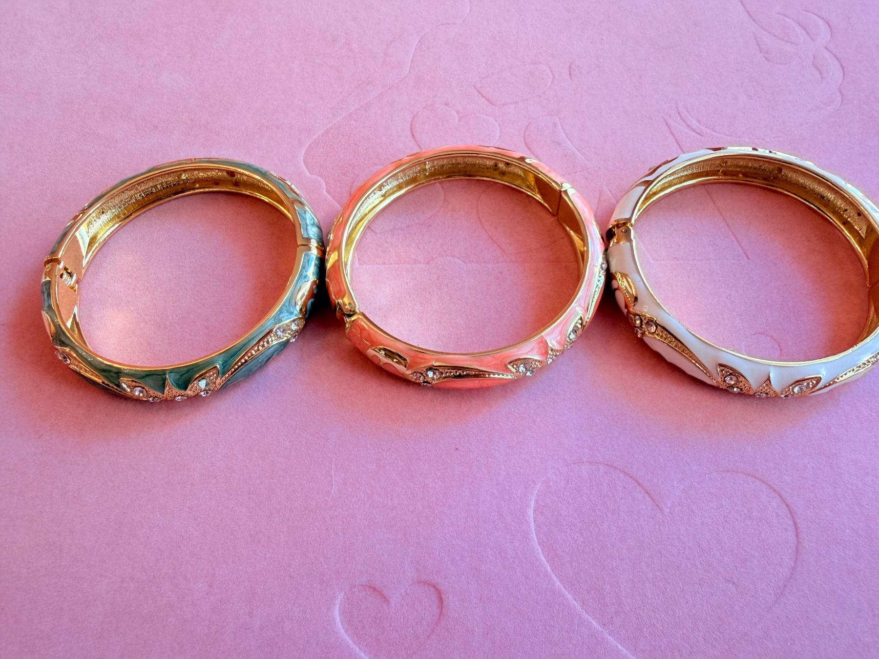 Bracelets: Bracelet jonc style oriental – Neuf avec emballage d'origine à St-Maurice par Sandrinette123 5