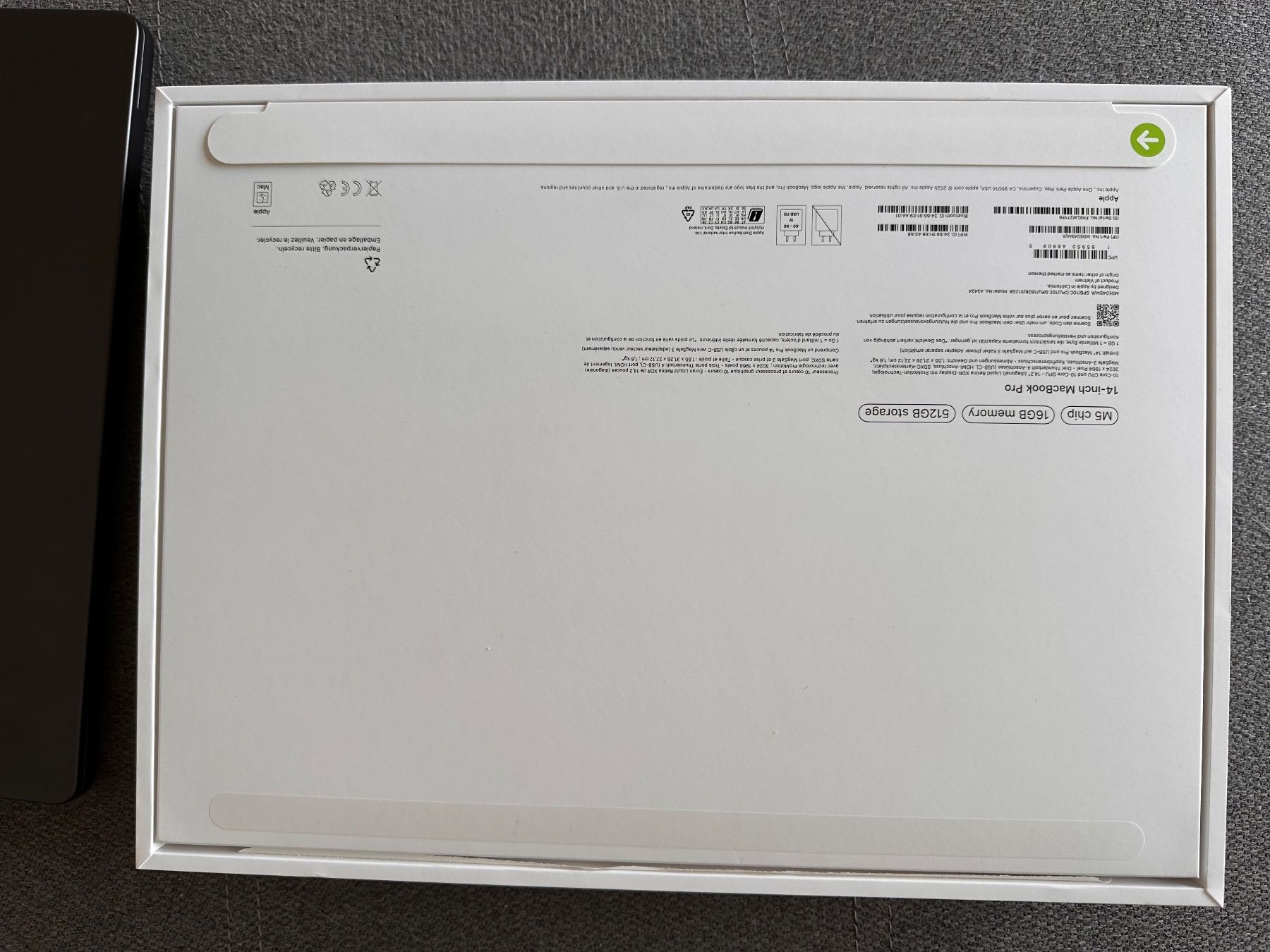 Apple Notebooks: MacBook Pro M5 16GG Memory 512GB Storage – Gebraucht aus Lausanne von vol_25fm 1