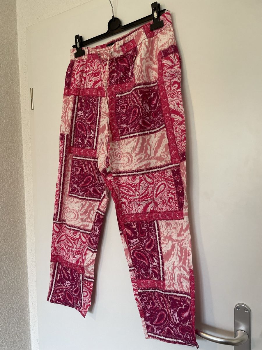 Zara Pantaloni: Pink Paisley Patchwork Trousers – Nuovo (secondo la descrizione) da Roche VD venduto da closetcleanse 1