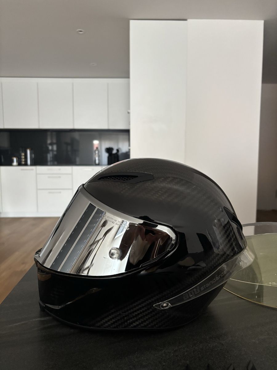 Casques & visières: AGV Pista GP RR Helm – D'occasion à Oberweningen par blacktrix01 5