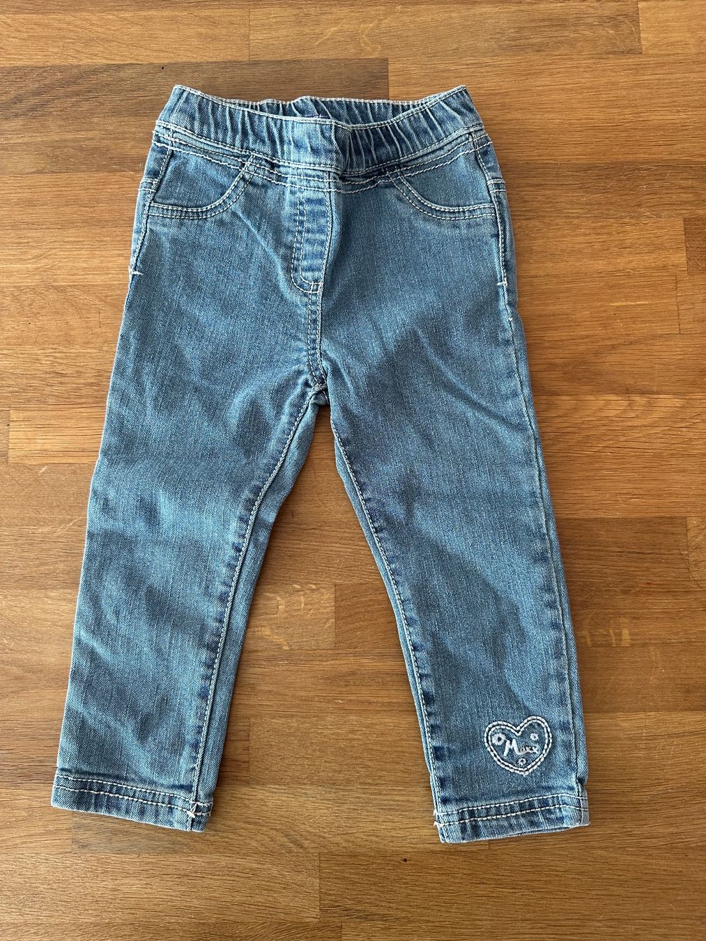 Pantaloni: Kinderset 5 Teile Gr.92 – Usato da Zürich venduto da JuliaSp 5
