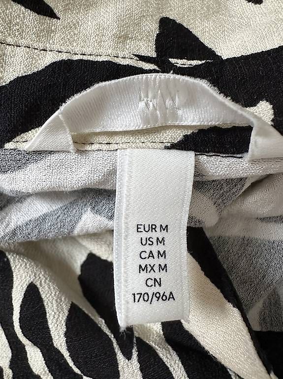 H&M Vestiti: Sommerkleid Gr. M – Usato da St. Gallen venduto da raphaela_99 2