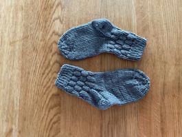 Handgestrickte Kinder - Socken Fusslänge 15,5 cm Gr.24/25