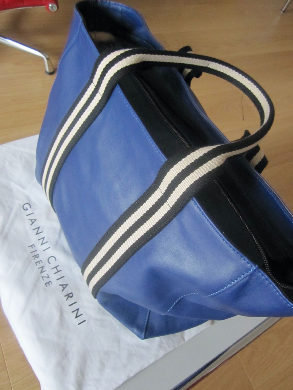 Gianni Chiarini Borse da donna: GIANNI CHIARINI Handtasche ca.35x32 cm – Nuovo (secondo la descrizione) da Massagno venduto da catbed 2