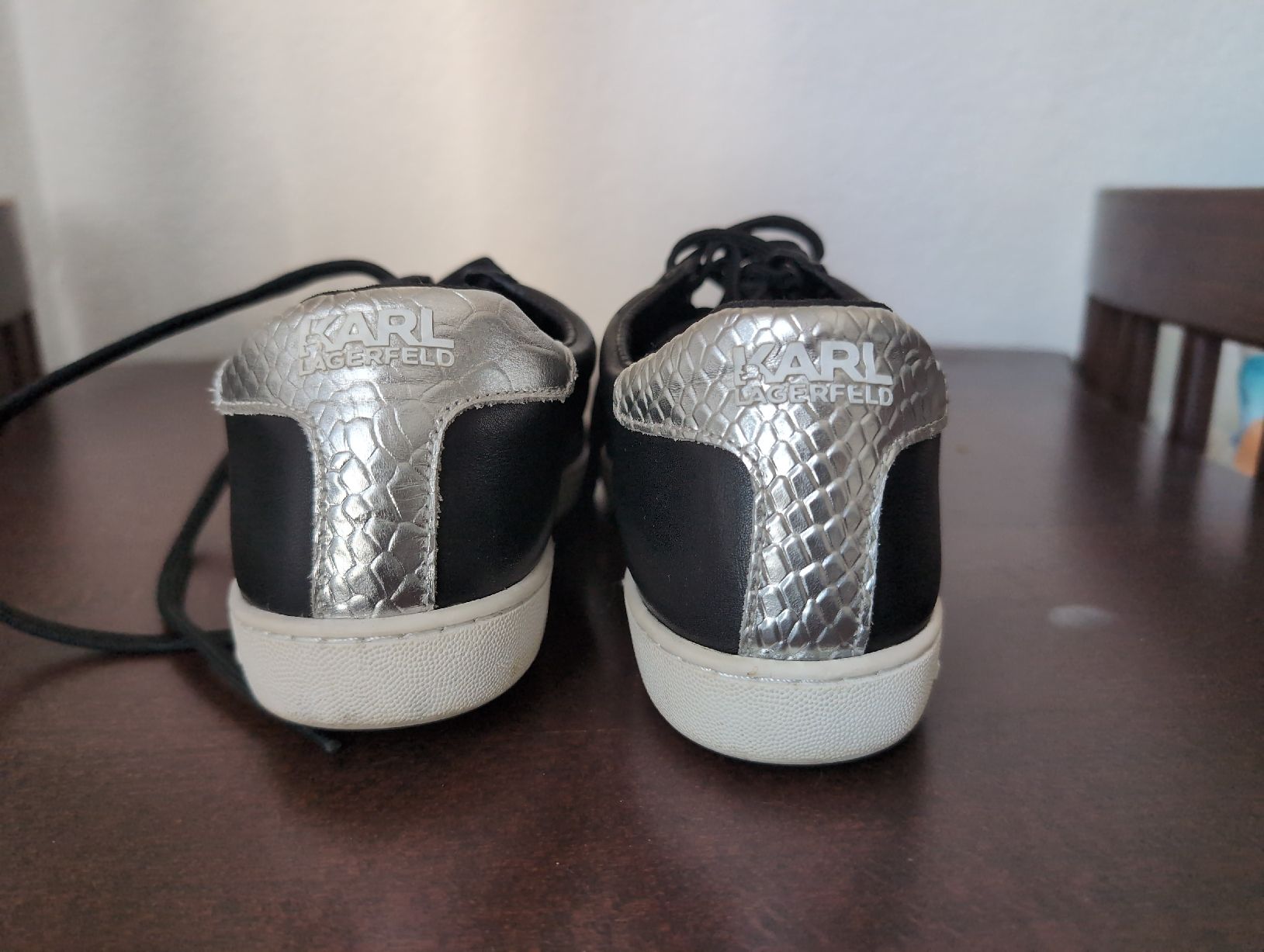 Karl Lagerfeld Damenschuhe: Karl Lagerfeld Sneaker schwarz – Gebraucht aus Busswil BE von MissMuffin 3