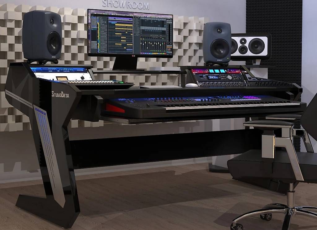 Schreibtische: STUDIO DESK - COMMANDER V2 – Gebraucht aus Veyrier von studio-pro 2