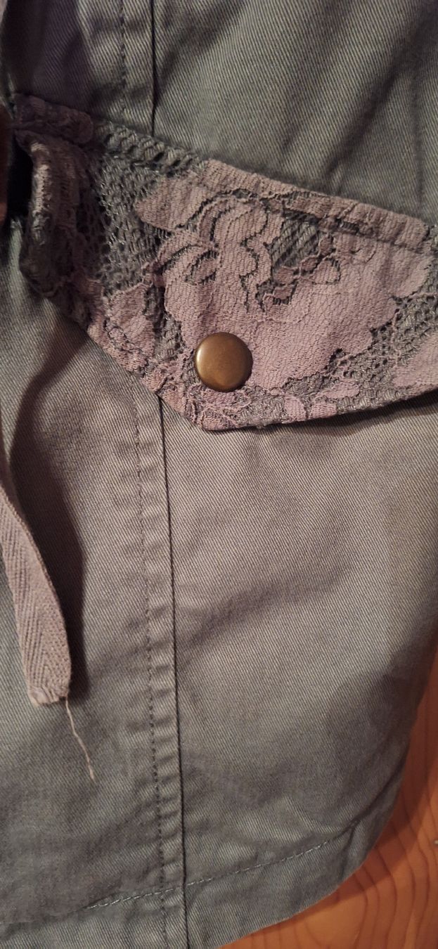 Nafnaf Giacche: Naf Naf Übergangsjacke Gr. 36 – Usato da Männedorf venduto da Livingston 1