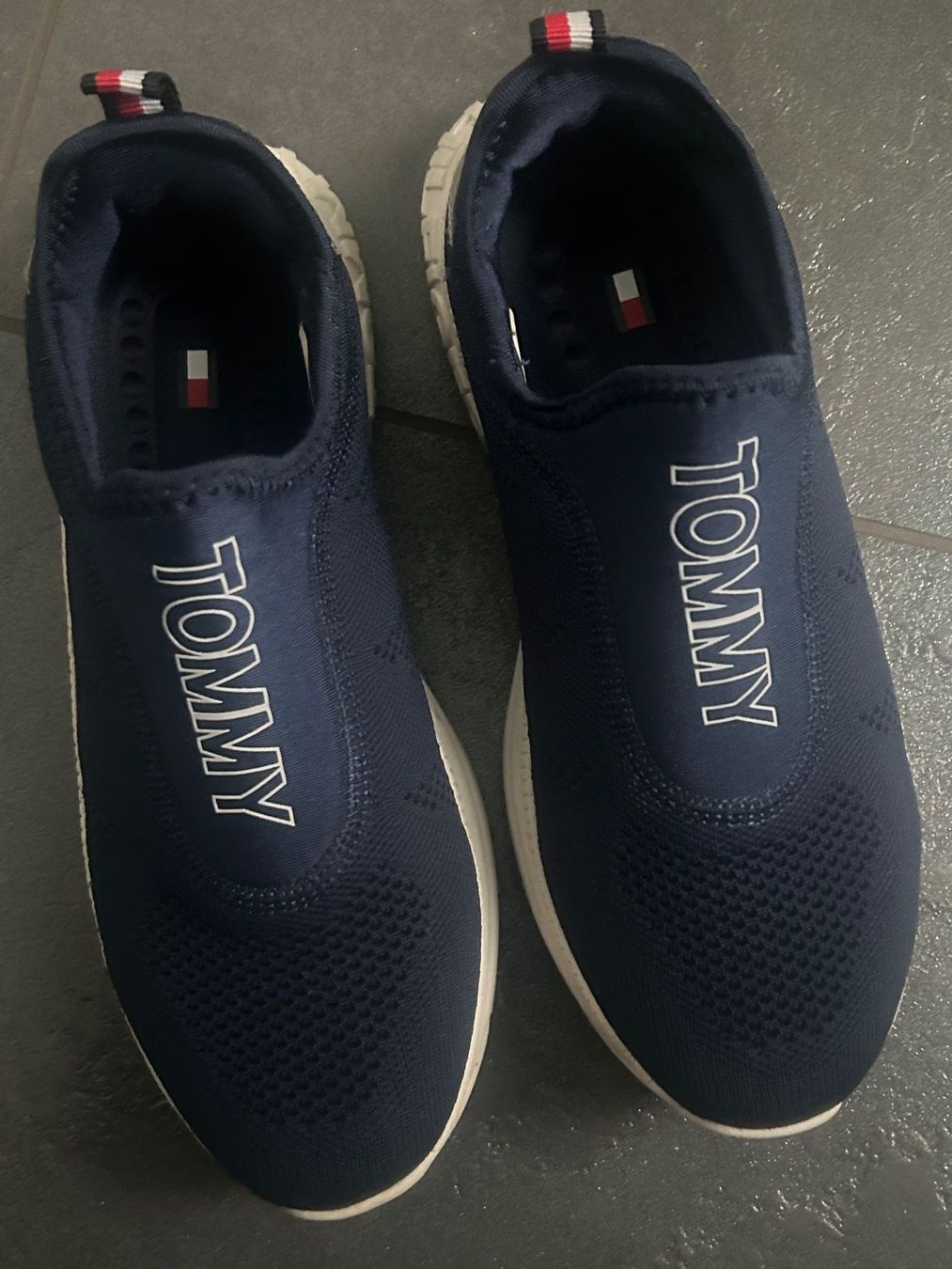 Tommy Hilfiger Scarpe per ragazzi: Tommy Hilfiger Kinder Freizeitschuhe – Usato da Pratteln venduto da Miki_