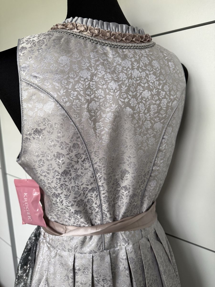 Krüger Vestiti: Wunderschönes Krüger Dirndl in Gr. 38 / neu! – Nuovo e nell'imballaggio originale da Olten venduto da ale_nb2x 7