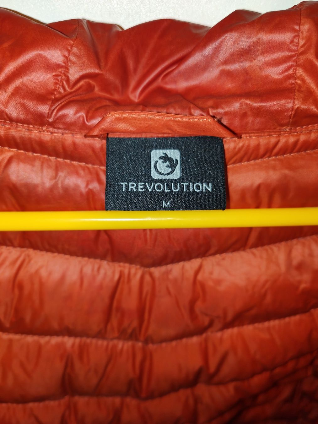 Trevolution Giacche: TREVOLUTION Daunenjacke Grösse M – Usato da Rothrist venduto da SiddharthaMoon 6