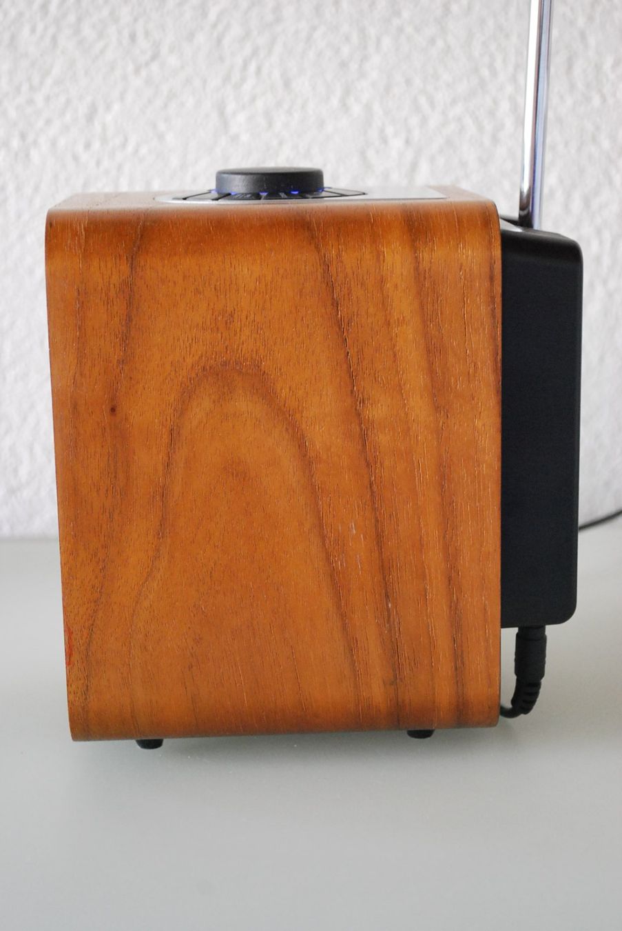 Ruark Radio: Ruark Audio Radio mit FM/DAB/AUX – Usato da Ennetbaden venduto da Rosen1 3