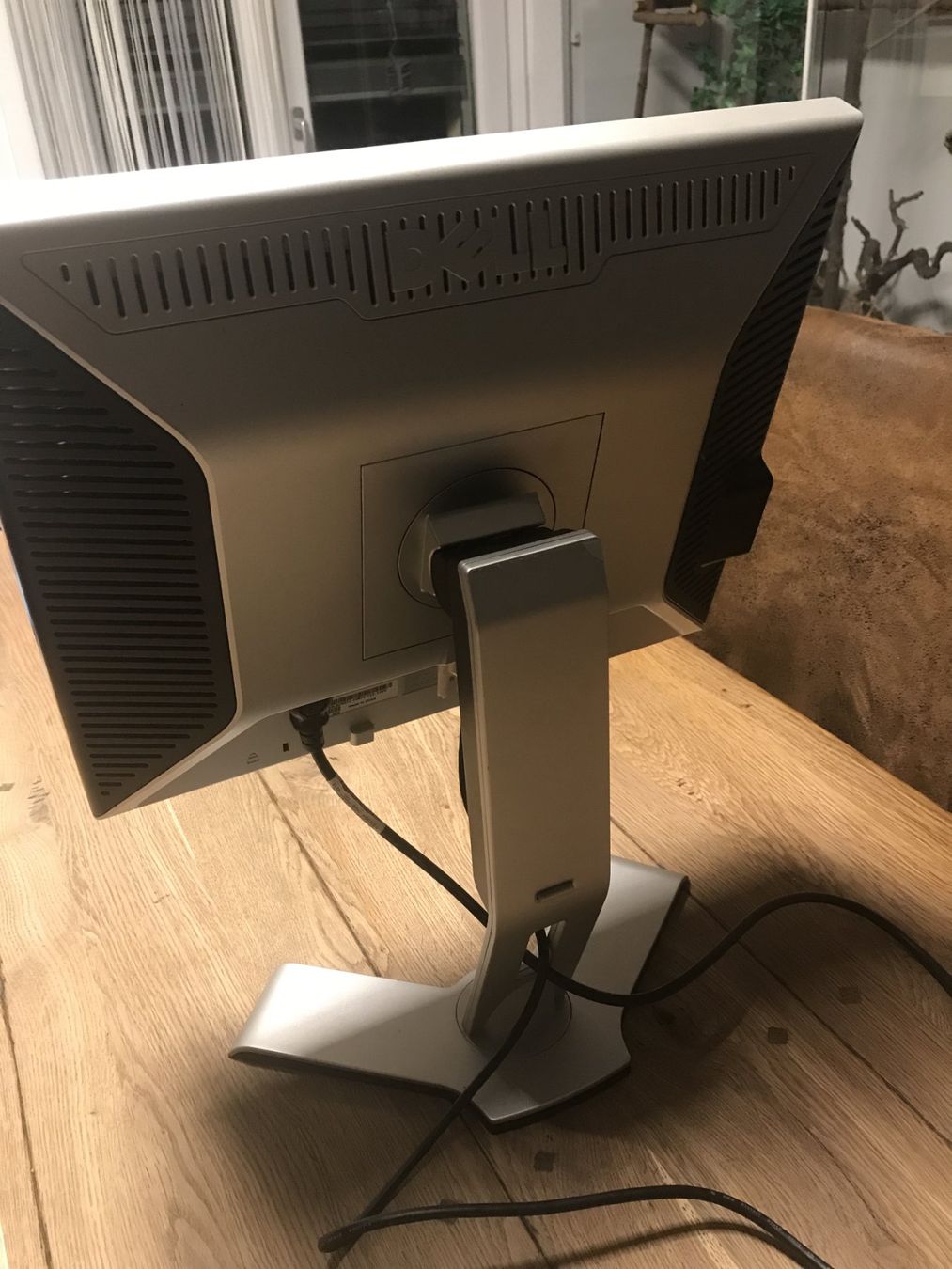 Dell Monitore: Computerbildschirm DELL 19 Zoll – Gebraucht aus Guntershausen von Gloominati 6