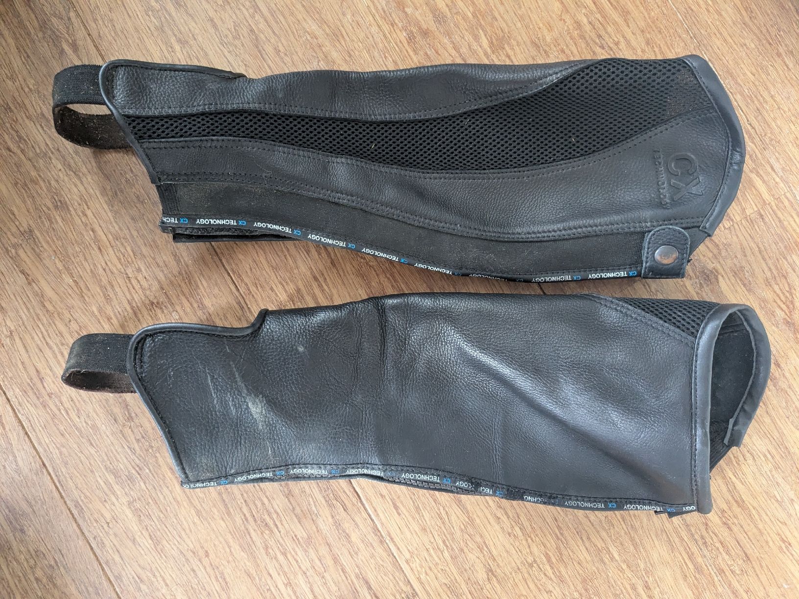 Pantaloni: Chaps Airflow CX – Usato da Zürich venduto da moi_tl5h