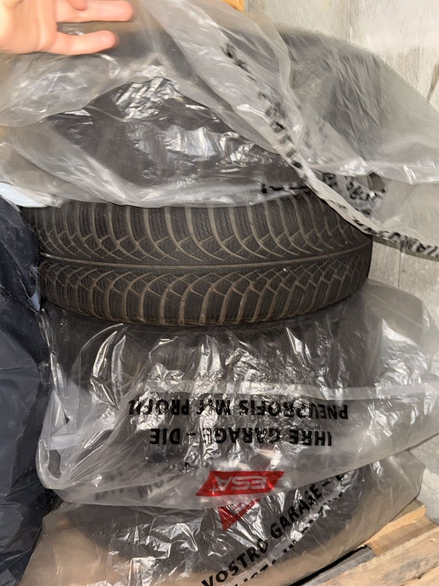 Pneumatici & Ruote complete: Winter tires set ESA+TECAR – Usato da Le Sentier venduto da CannelleVintage13 4